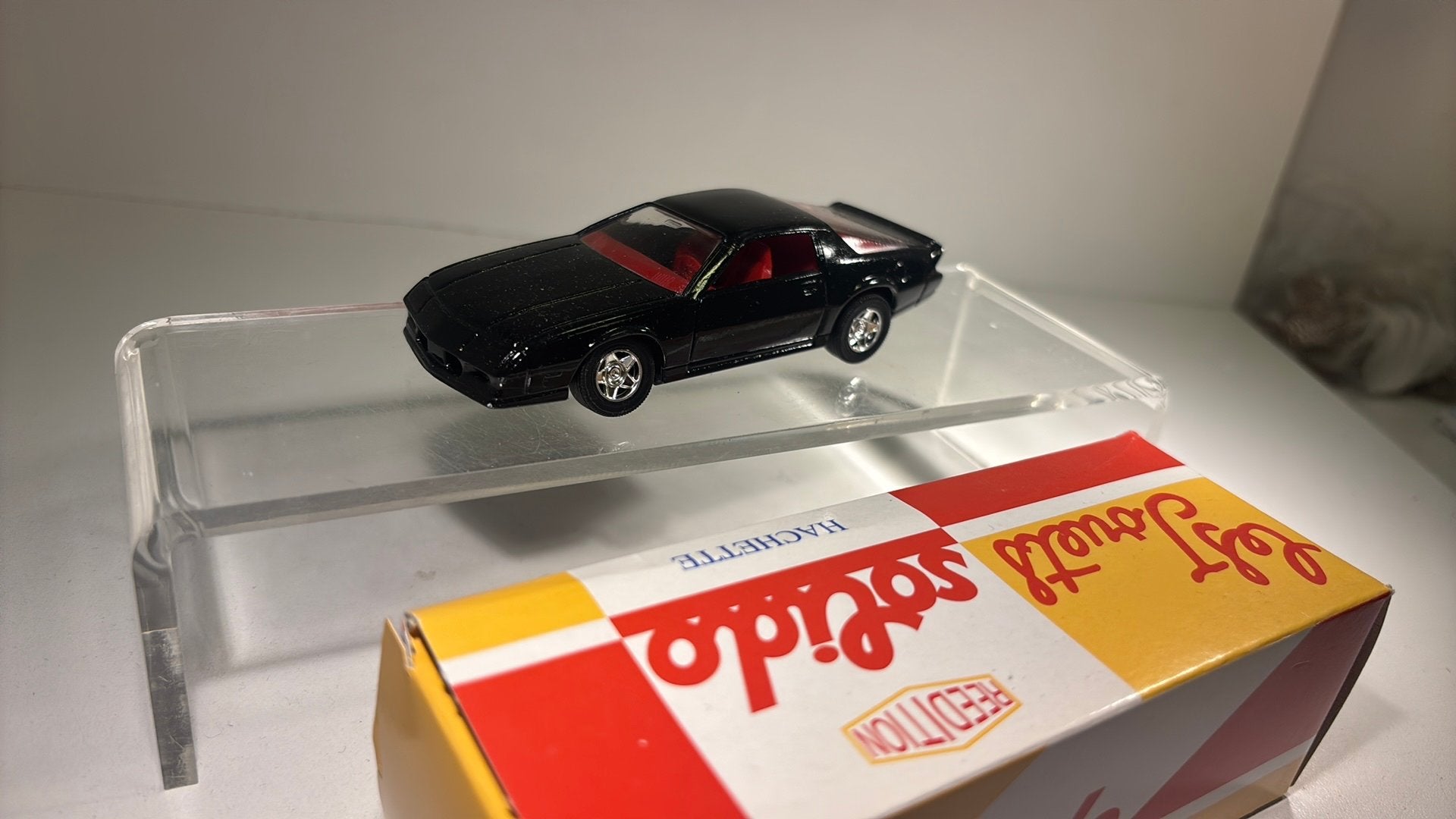 Chevrolet camaro solido 1.43