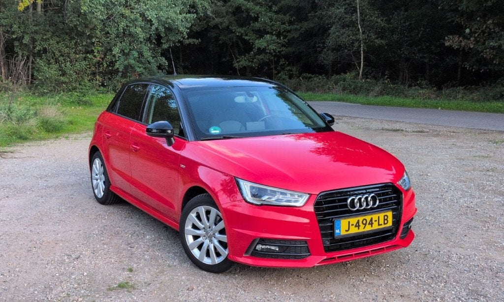 Audi A1 1.4 Tfsi 125pk | 2017 | Rood | S line | MMI+ | Bose, Voorwielaandrijving, 125 pk, A1, Zwart