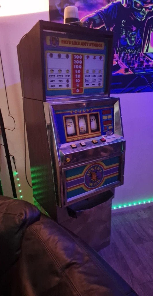 jokers wild bandiet, Overige munten, Ophalen, Gebruikt, Met sleutels