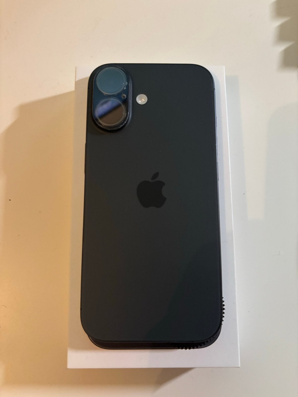 iPhone 17 Zwart 256 GB - Zo goed als nieuw, 256 GB, IPhone 17e, Zwart, Ophalen of Verzenden