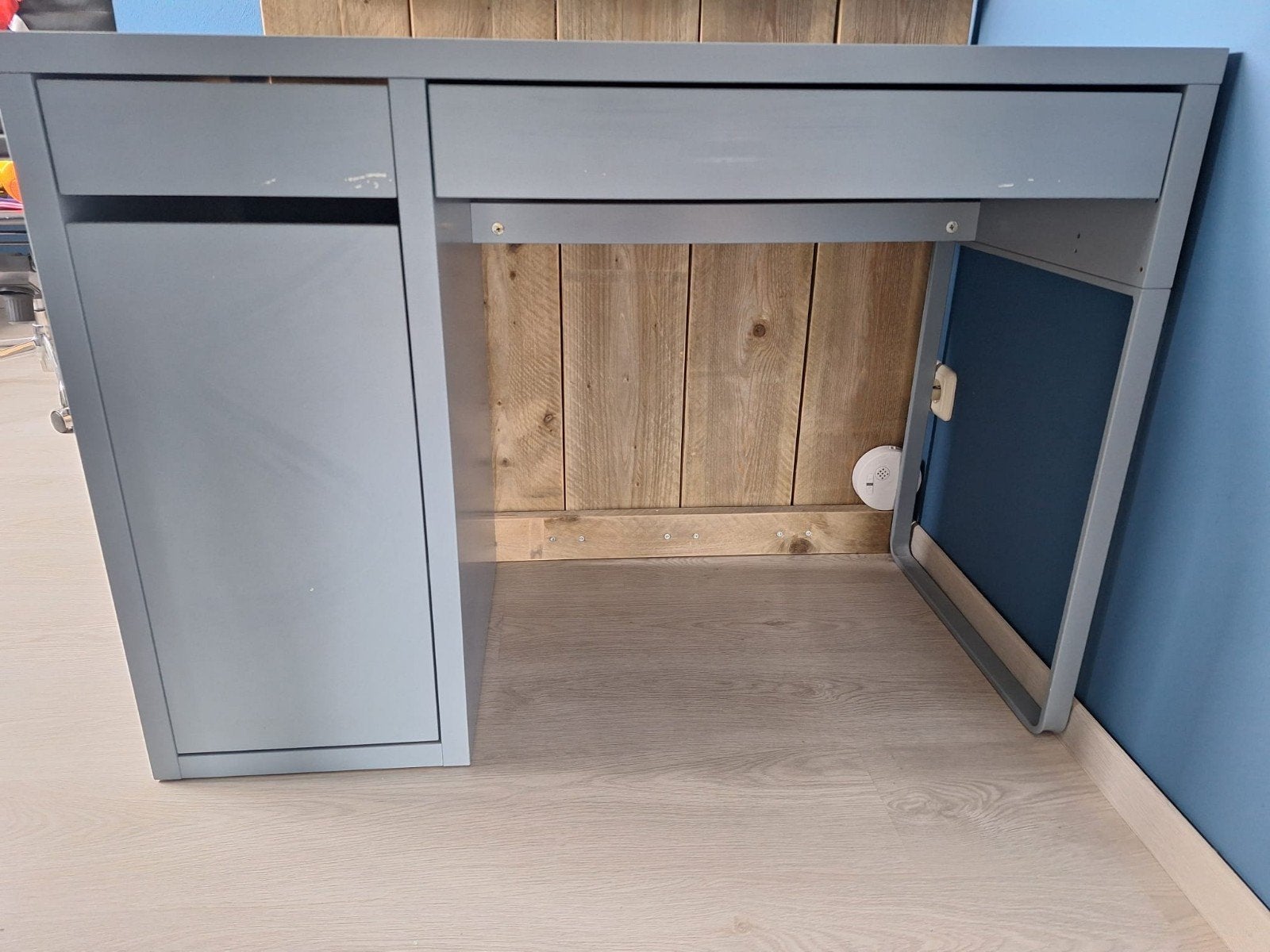 IKEA Kinderbureau met opbergruimte - Grijs, Ophalen, Met lades, Gebruikt, Kinderbureau