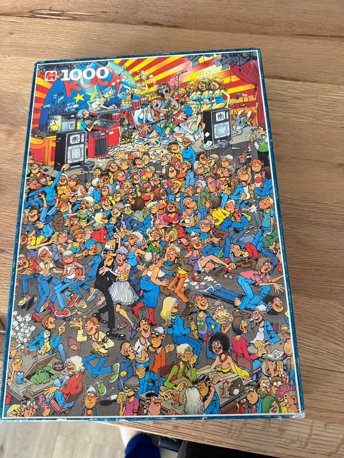 Jan van Haasteren puzzel “ROCK AROUND THE CLOCK”1000 stukjes, Ophalen of Verzenden, 500 t/m 1500 stukjes, Gebruikt, Legpuzzel