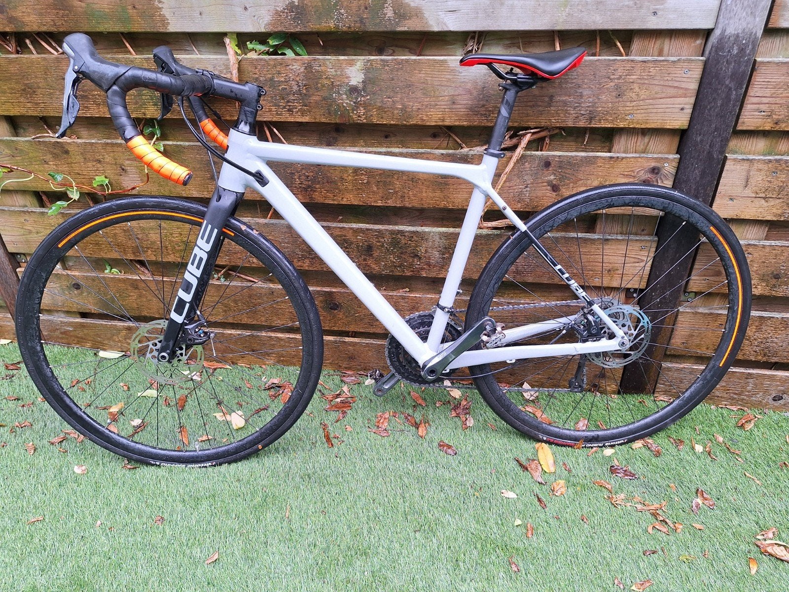 Cube cross race maat 50 (2 jaar oud), Ophalen, Zo goed als nieuw, Overige typen