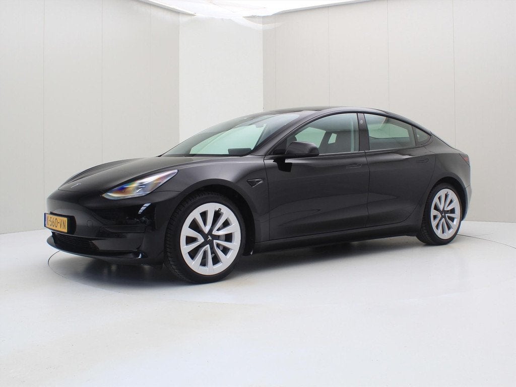 Tesla Model 3 Standard RWD Plus FACELIFT [ WARMTEPOMP+AUTOPI, Auto's, Automaat, Achterwielaandrijving, Gebruikt, Zwart