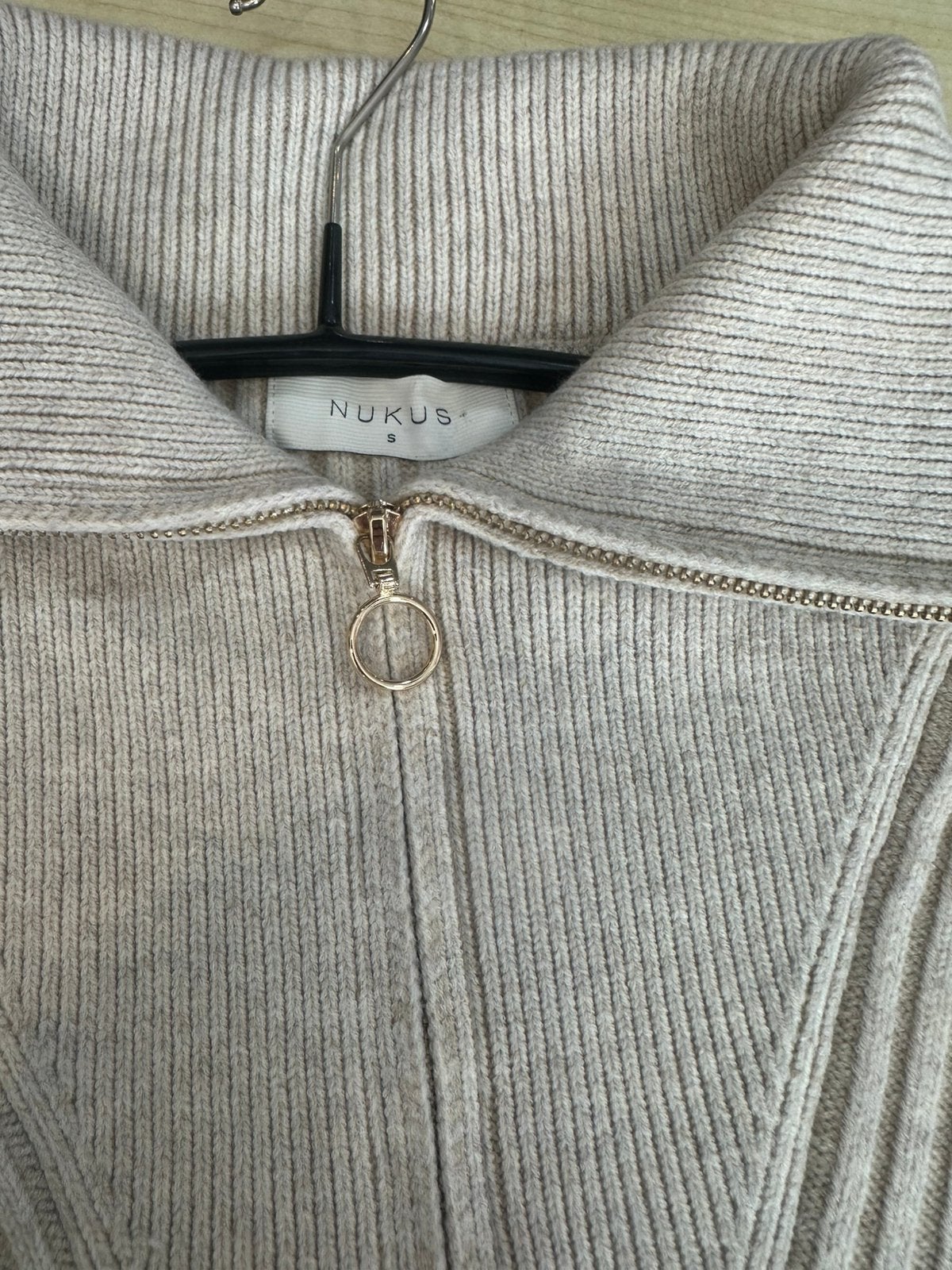 NUKUS s/m, Ophalen of Verzenden, Zo goed als nieuw, Maat 38/40 (M), Beige