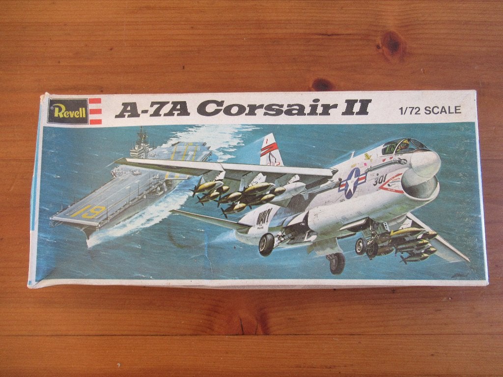 A-7A Corsair II  (Revell 1/72), Hobby en Vrije tijd, 1:72 tot 1:144, Revell, Nieuw, Ophalen of Verzenden