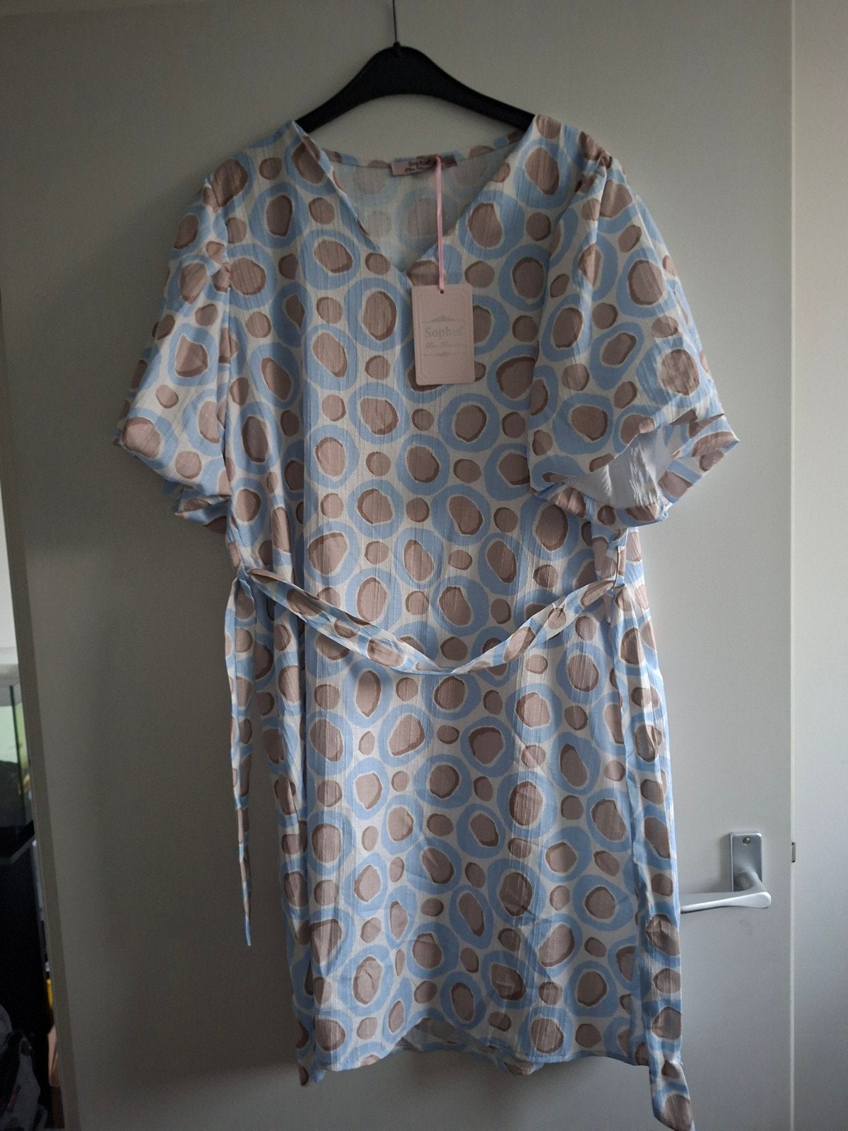 Sophia Pure Feminine jurk L/XL met abstracte print, Meerkleurig, Maat 42/44 (L), Nieuw, Ophalen of Verzenden