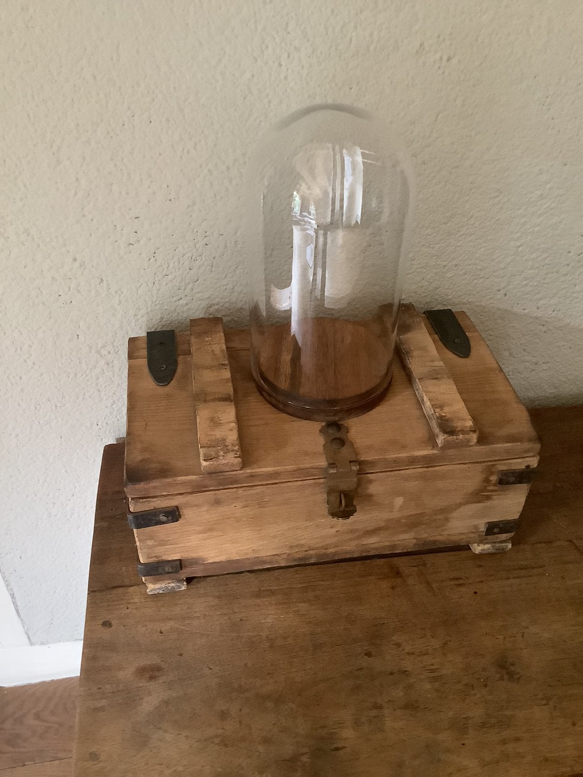Stolp glas vintage massief houten plateau, Ophalen, Zo goed als nieuw
