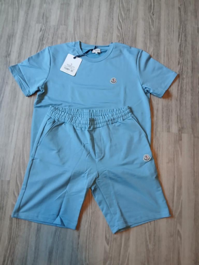 Moncler Zomer Setje Nieuw - T-shirt & Short - Maat XL Blauw, Ophalen of Verzenden, Nieuw, Moncler