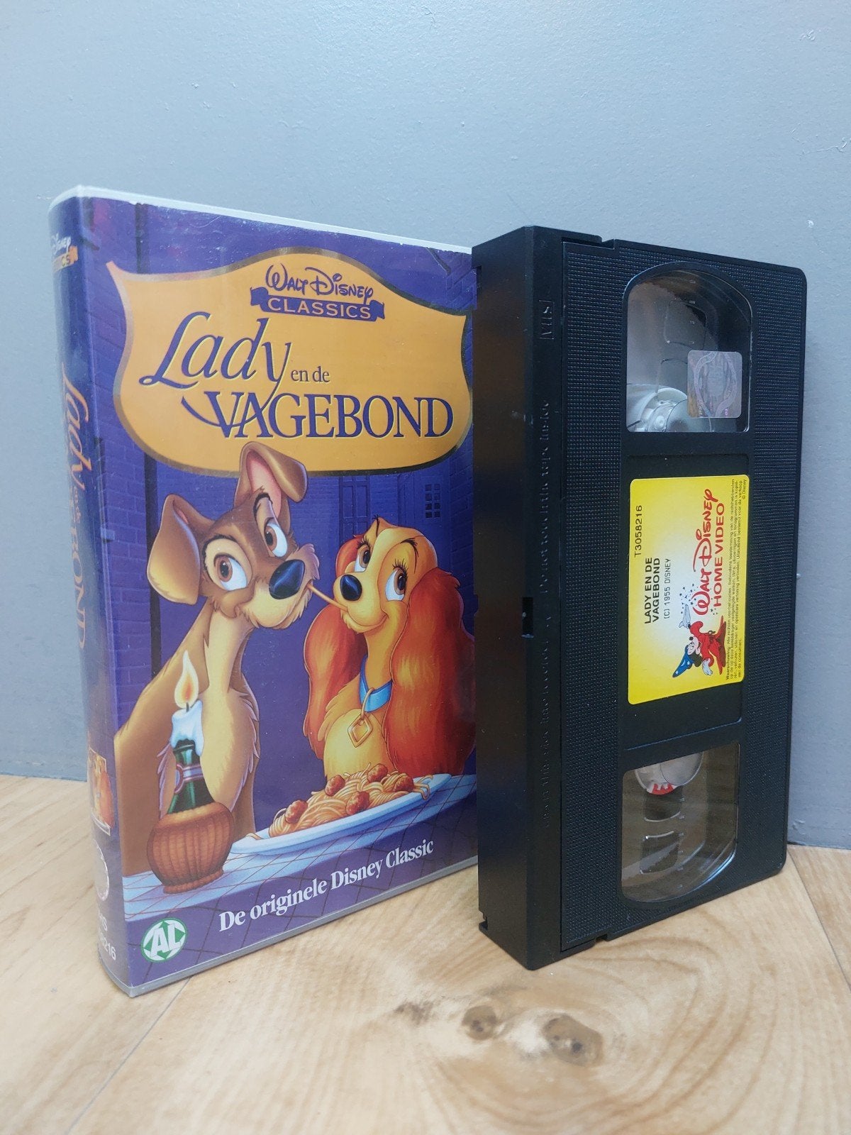 Lady en de Vagebond (VHS) Disney, Alle leeftijden, Ophalen of Verzenden, Zo goed als nieuw