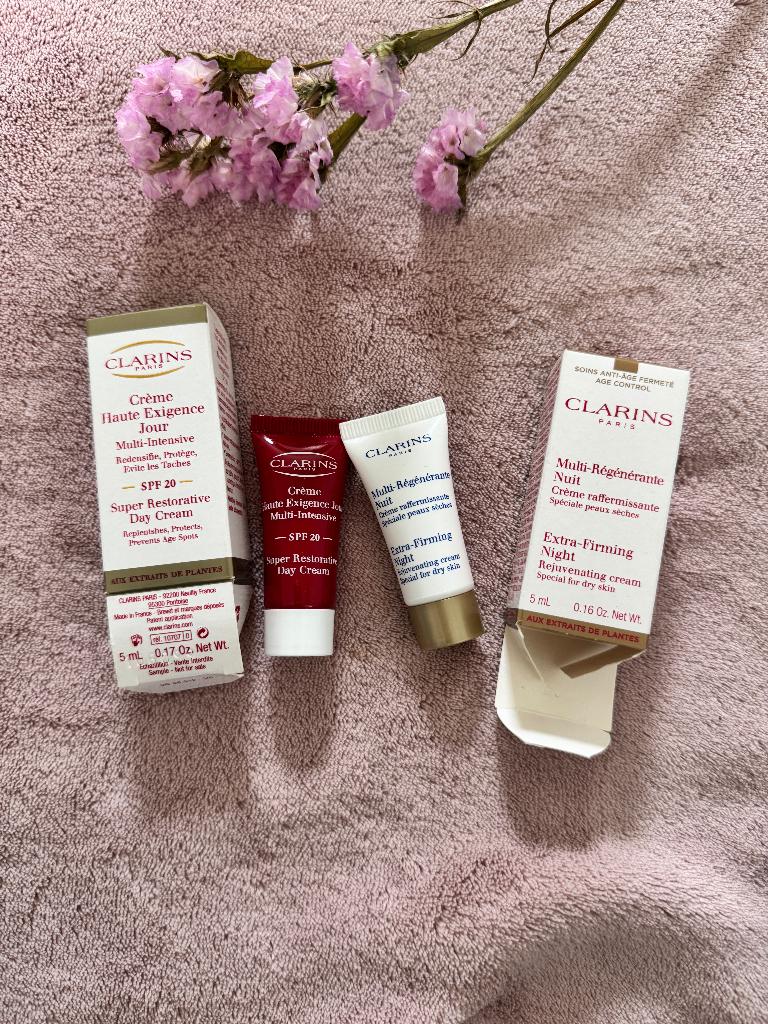 Clarins dag- en nachtcrème, Ophalen of Verzenden, Nieuw, Gehele gezicht, Verzorging