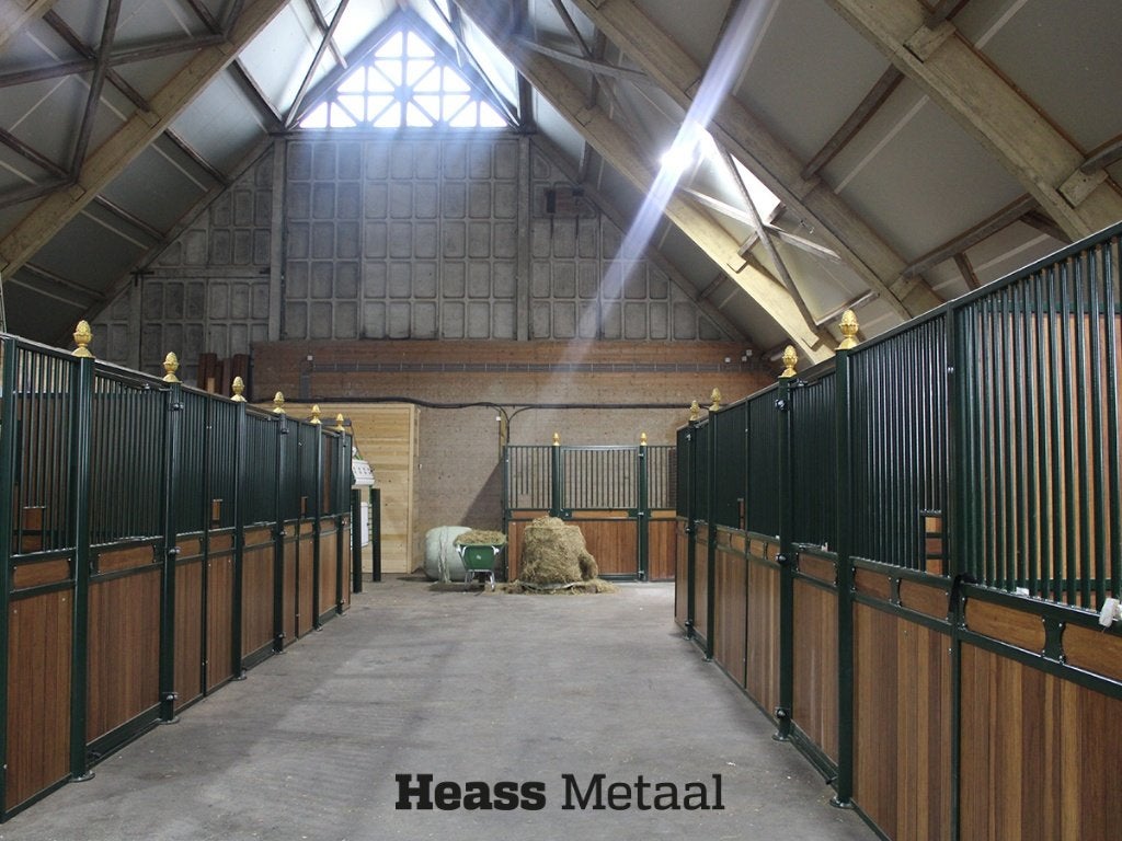 Paardenbox Voorwand Model D | Luxe