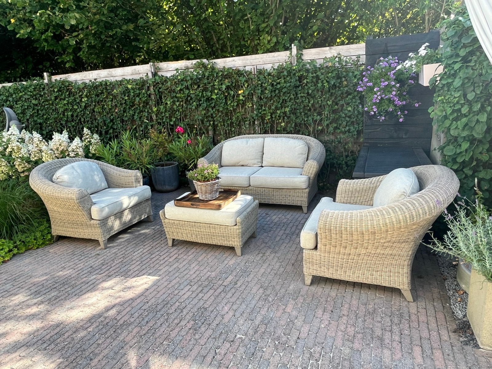 Mooie Wicker Loungeset - Garden Impressions, Tuin en Terras, Tuinsets en Loungesets, Ophalen, 5 zitplaatsen, Gebruikt, Hocker
