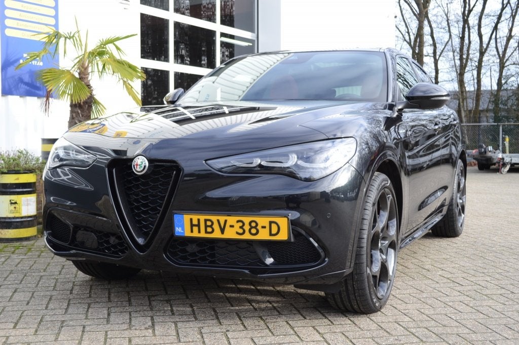 Alfa Romeo Stelvio 2.2 JTD Veloce Q2 My23 (bj 2023), Automaat, 12 maanden, Gebruikt, 4 cilinders