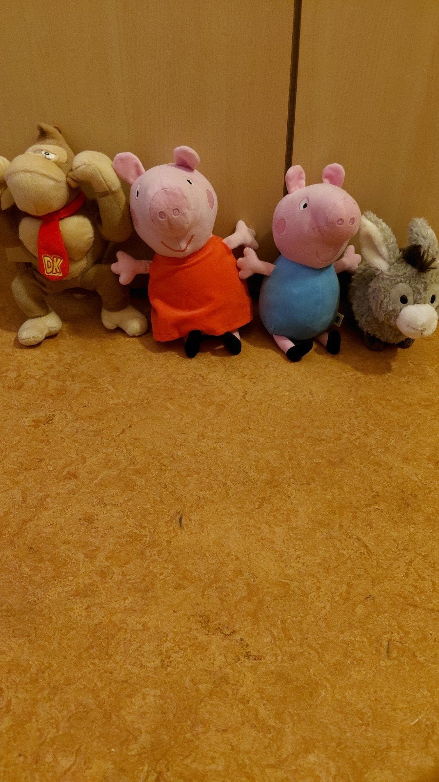Diversen knuffels peppa pig, super mario en nici, Ophalen of Verzenden, Overige typen
