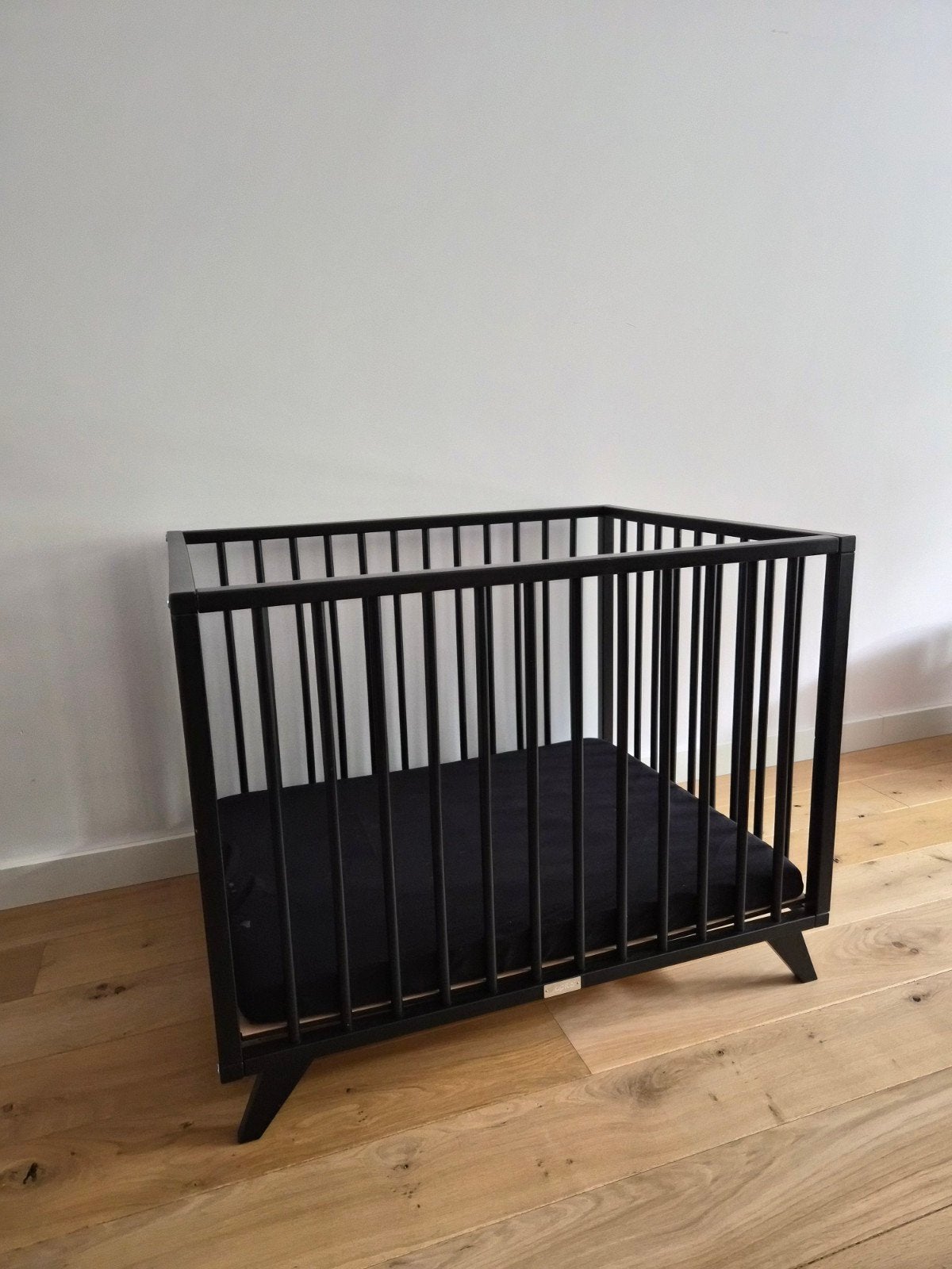 Bopita - baby box - retro zwart, Kinderen en Baby's, Boxen, Ophalen, Zo goed als nieuw, Rechthoekig, In hoogte verstelbaar