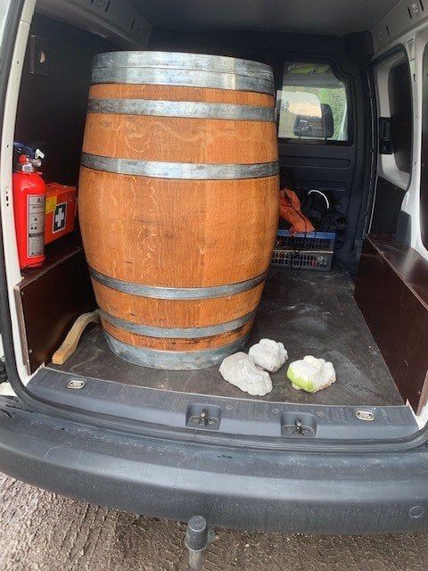 Wijnvaten van robuust eiken., 150 liter of meer, Ophalen, Hout
