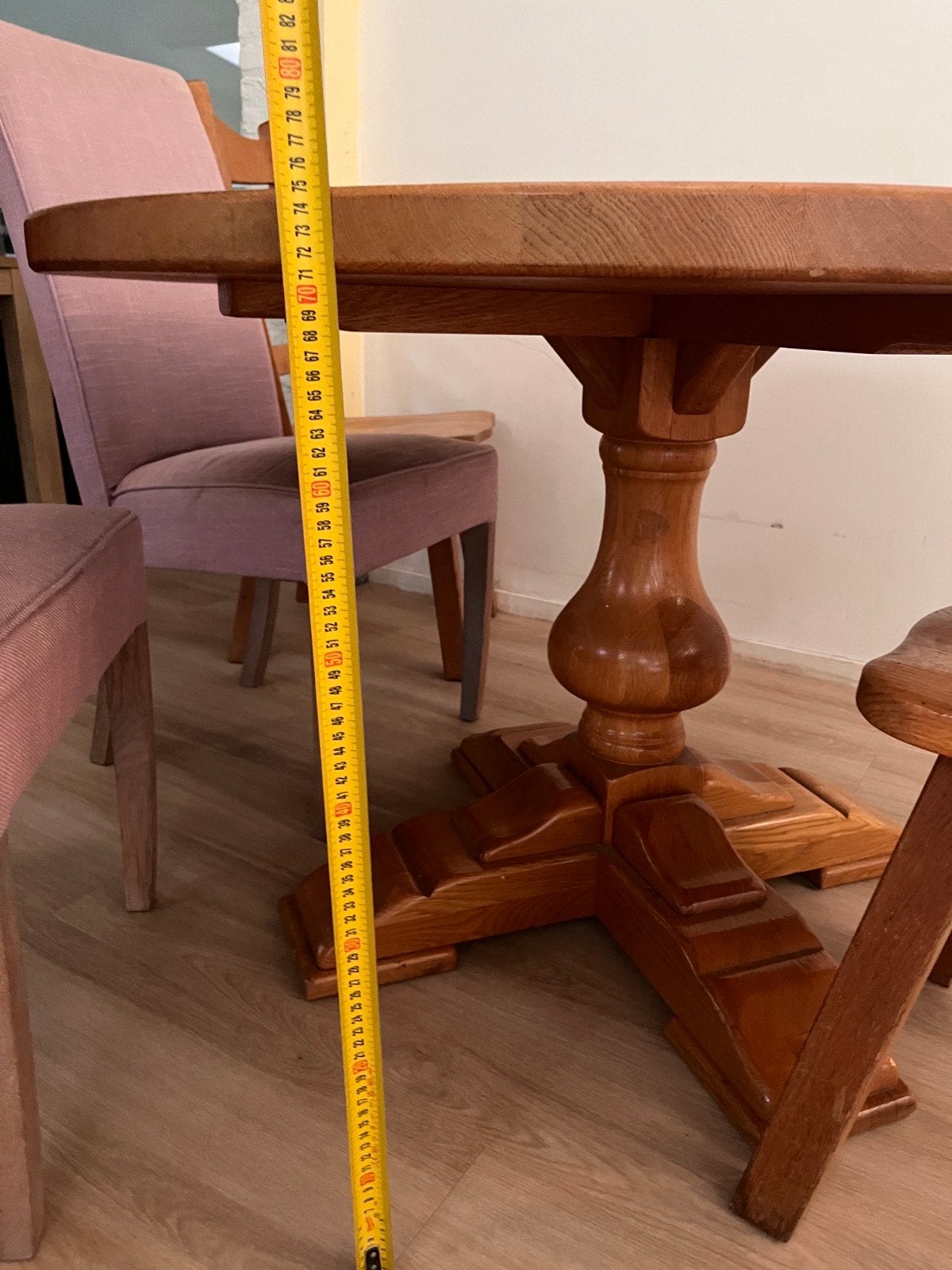 Ronde massief houten eettafel - 120 cm, Huis en Inrichting, Tafels | Eettafels, Ophalen of Verzenden, Zo goed als nieuw, Vijf personen of meer