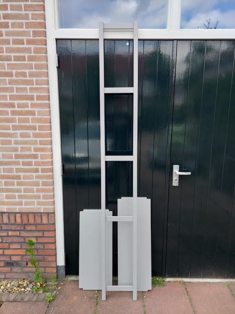 Ikea Ivar geschilderd met 25 planken, Ophalen