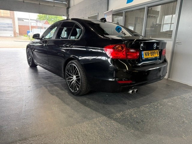 BMW 3-serie 328i Aut.|Navi|Leder|Schuifdak, Auto's, Automaat, 745 kg, Achterwielaandrijving, Gebruikt