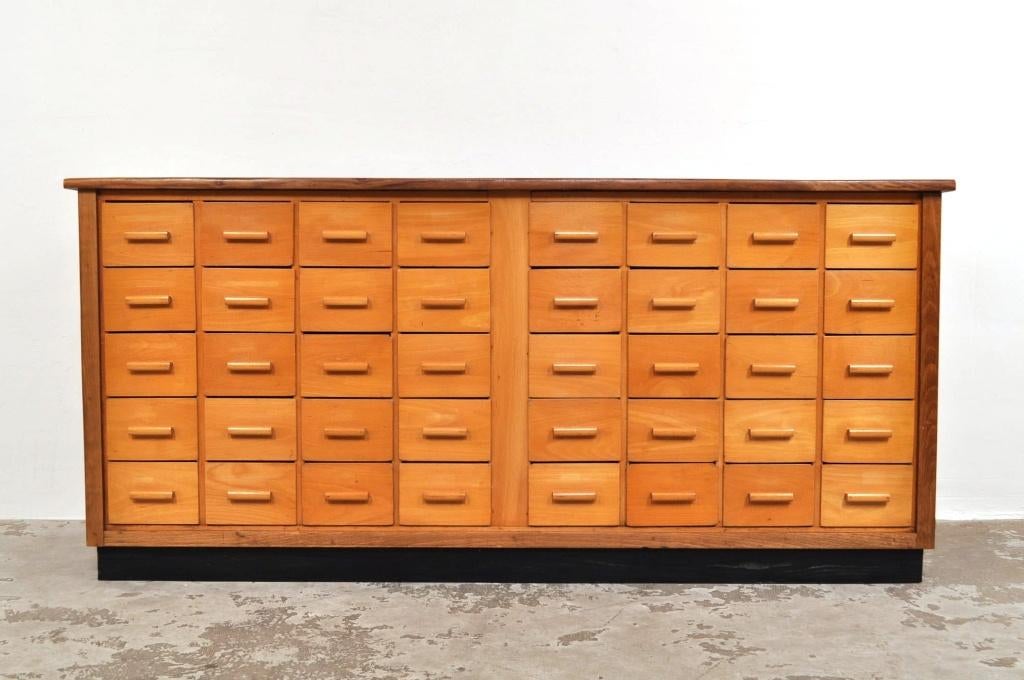Vintage ladekast beuken schoolkast dressoir jaren 50, Gebruikt, 5 laden of meer, 150 tot 200 cm, Ophalen of Verzenden