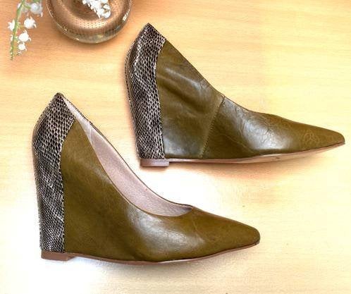 Essentiel Antwerp schoenen maat 38 [DM][v], Nieuw, Ophalen of Verzenden, Schoenen met hoge hakken, Groen