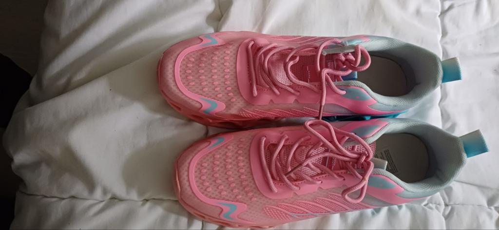 Roze en blauwe sneakers -  Maat  40 nieuw, Ophalen of Verzenden, Nieuw, Roze, Sneakers of Gympen