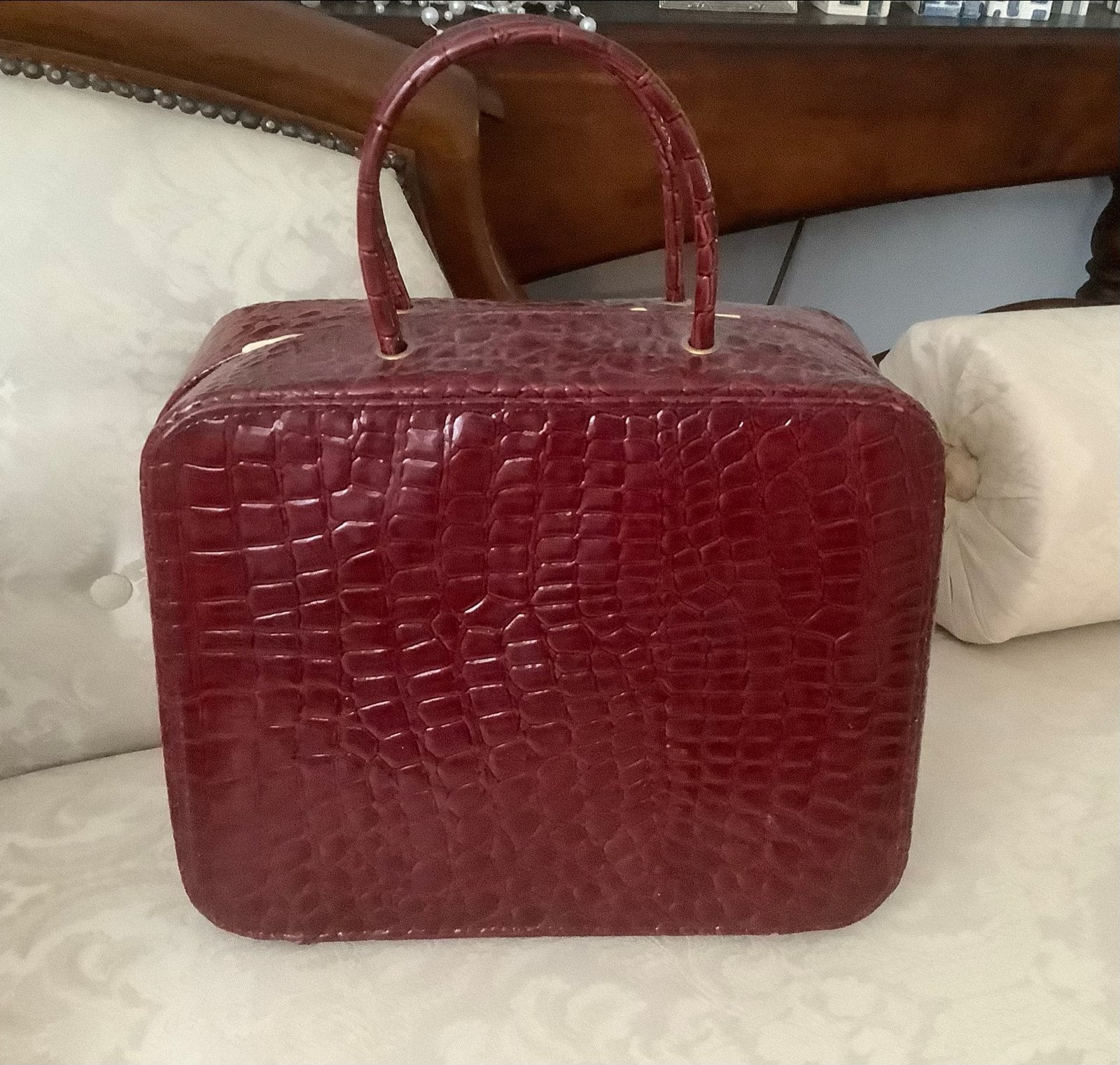 Estée Lauder Make-up Tasje / Beauty Case - Bordeauxrood, Ophalen, Hardcase, Rood, Zo goed als nieuw