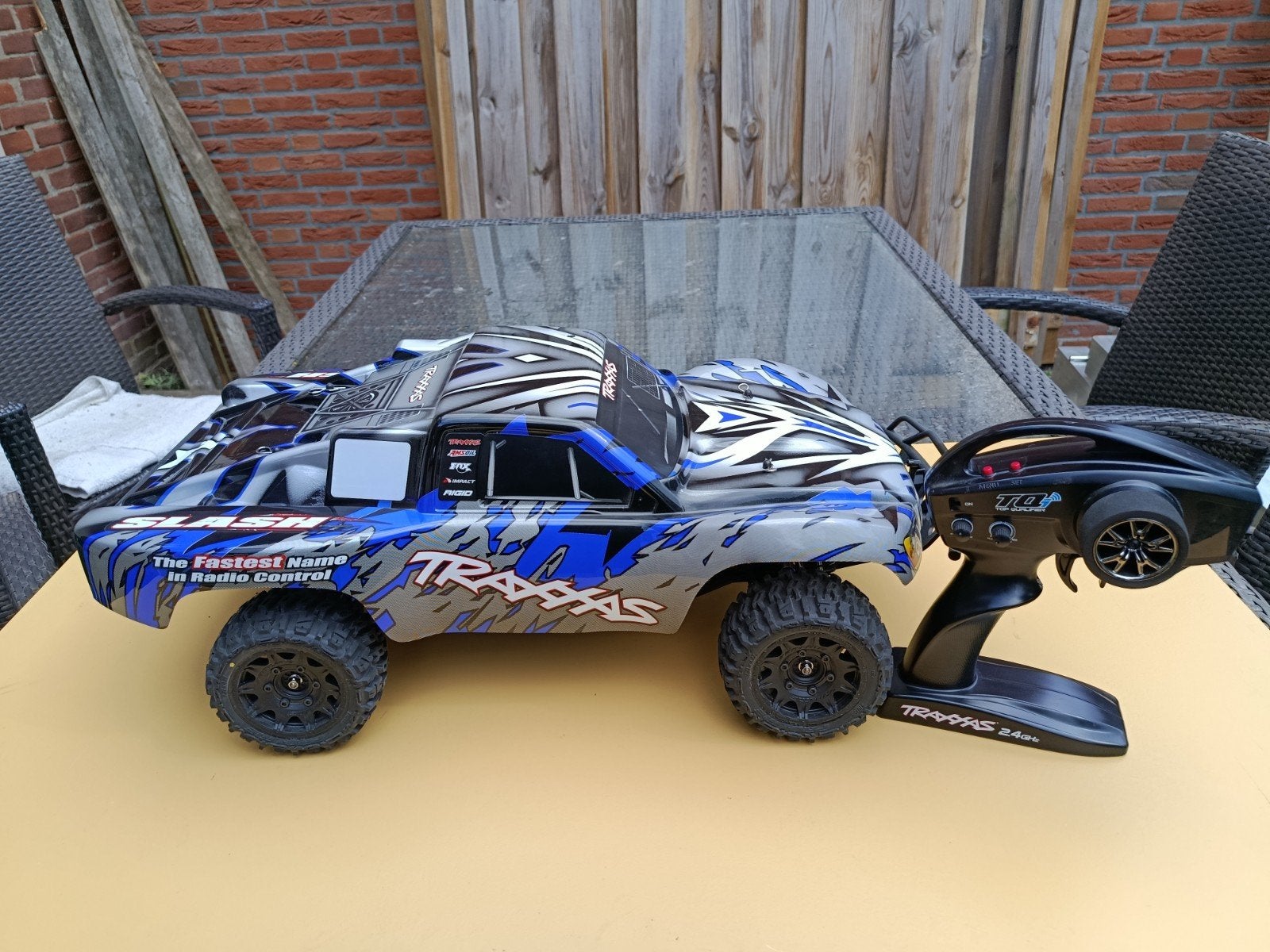 traxxas slash 4x4 vxl zgan, Elektro, Auto offroad, Ophalen of Verzenden, Zo goed als nieuw