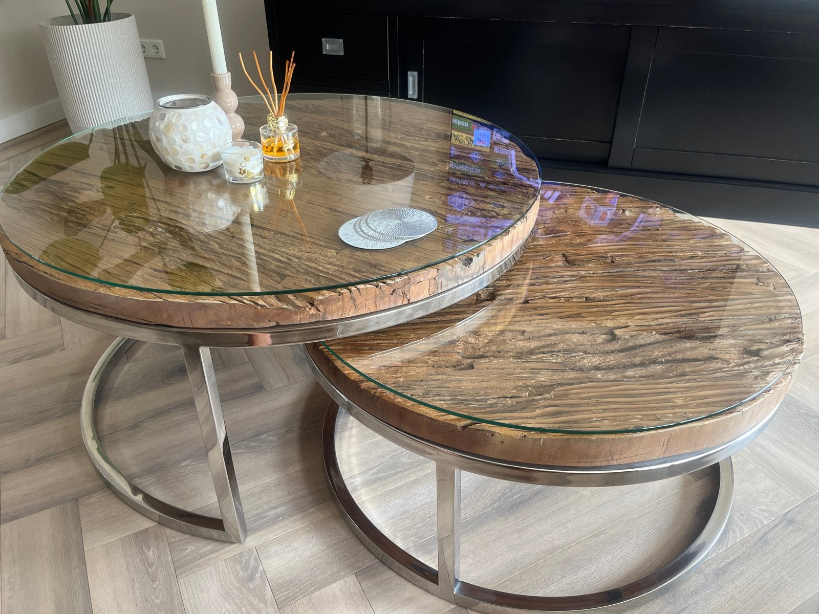 Richmond - Kensington Set van 2 salontafels met glas en hout, Huis en Inrichting, Tafels | Salontafels, Ophalen, Rond, 50 tot 100 cm