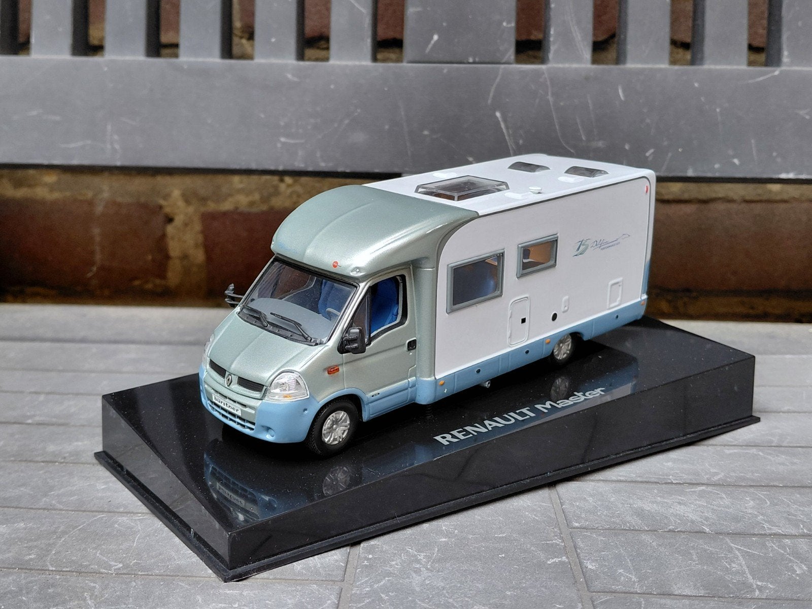 Bürstner Delfin Performance 625T 2005-2008 camper 1/43 Norev, Ophalen of Verzenden, Zo goed als nieuw, Auto, Norev