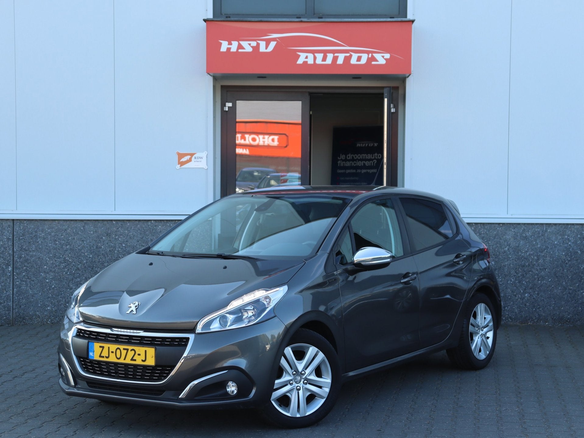 Peugeot 208 1.2 PureTech Signature navi LM airco org NL, Voorwielaandrijving, Gebruikt, Euro 6, 1199 cc