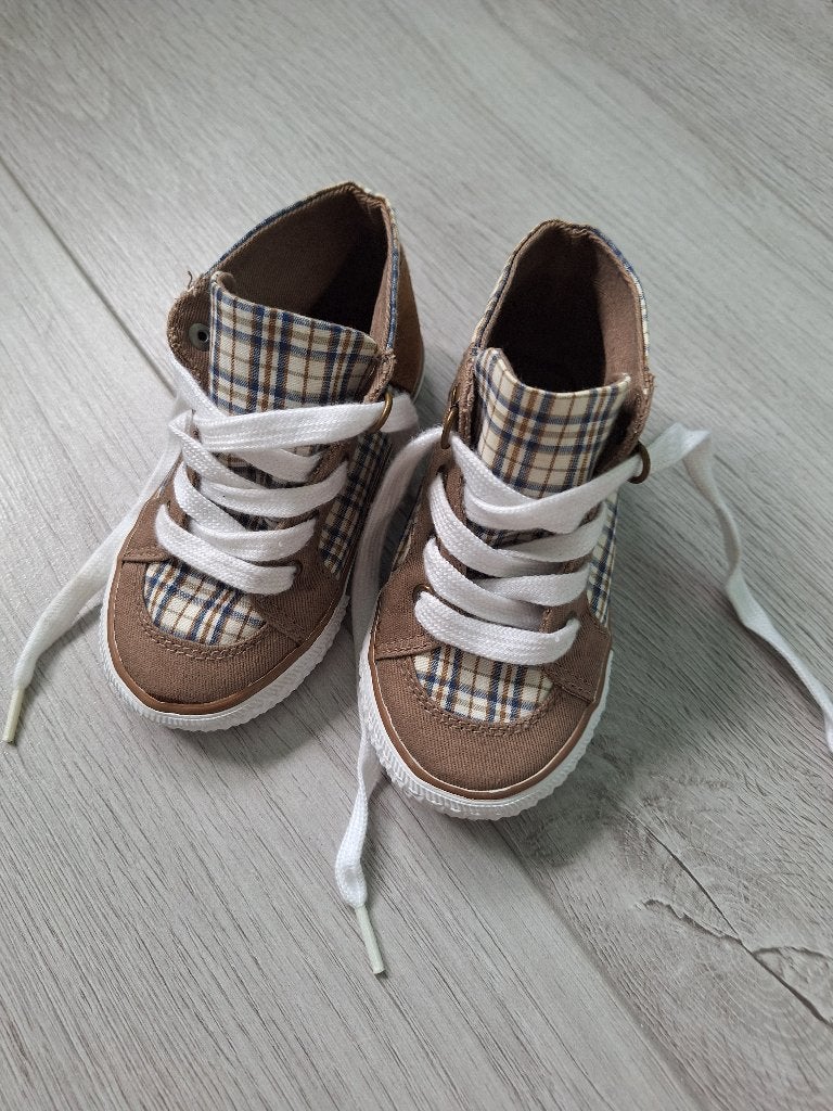 Schoentjes van de Zara maat 23, Schoentjes, Jongetje of Meisje, Ophalen of Verzenden, Zo goed als nieuw