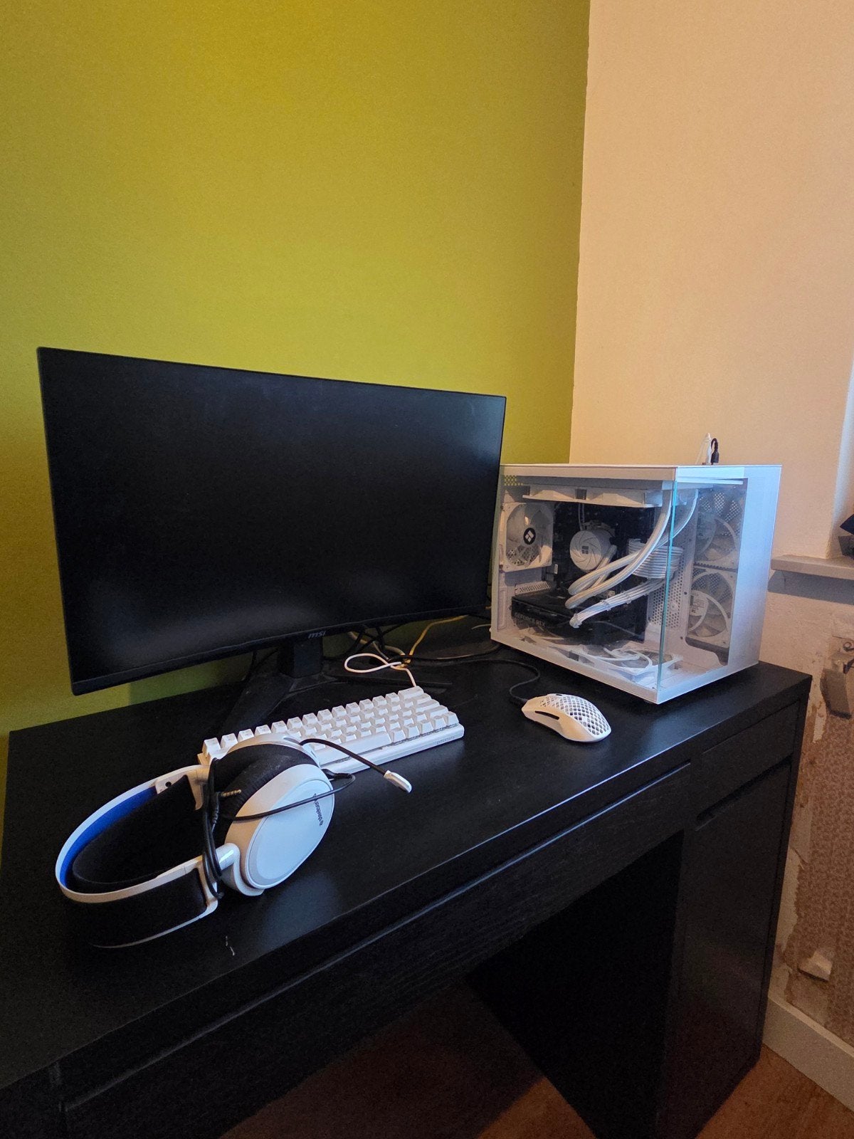 Krachtige Gaming PC met monitor toetsenbord muis en headset, Ophalen, 64 GB of meer, 932 GB, Custom Build