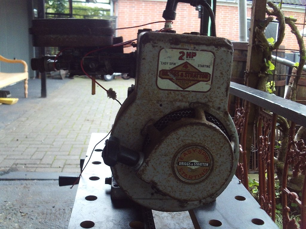 Briggs & stratton motortje, Tuin en Terras, Ophalen, Gebruikt, Minder dan 30 cm, Briggs & Stratton