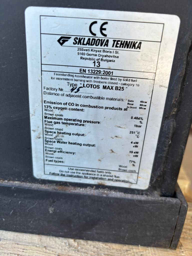 SKLADOVA TEHNIKA LOTOS MAX B25 CV Houtkachel / Boilerkachel, Huis en Inrichting, Kachels, Ophalen, Gebruikt, Houtkachel, Vrijstaand