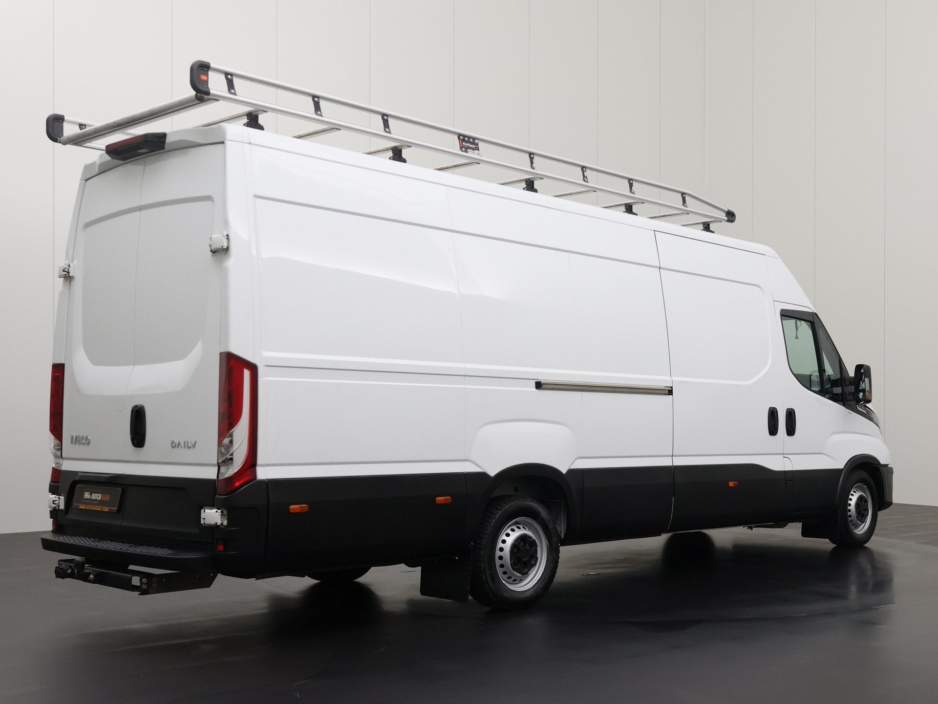 Iveco Daily 35S16 Hi-Matic Automaat L3H2 | LED | Imperiaal |, Auto's, Automaat, Gebruikt, Euro 6, 156 pk