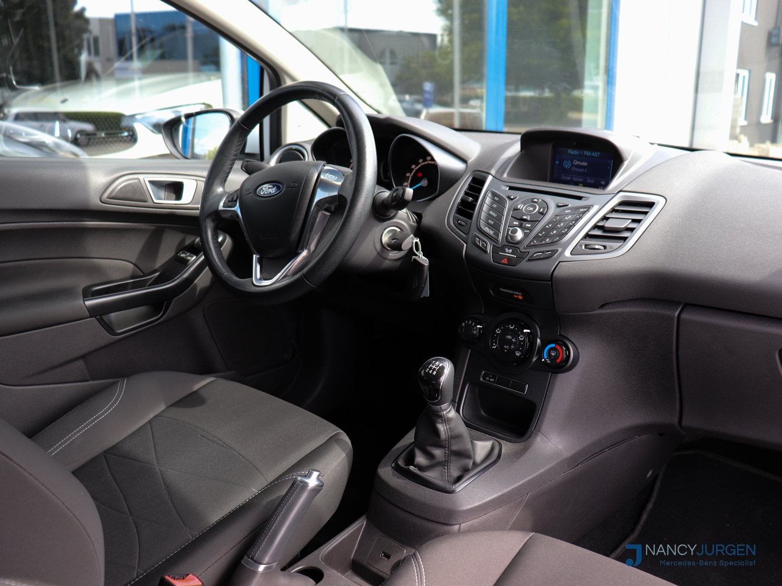 Foto 19 van Ford Fiesta 1.0 Style | Essential | Airco | Navi | Bluetooth