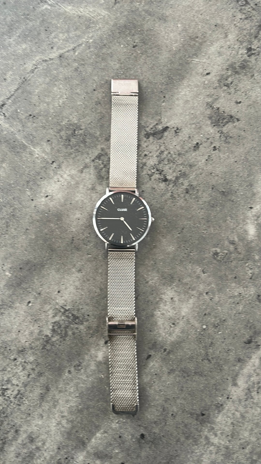 Cluse horloge moet nieuwe batterij in, Ophalen, Zo goed als nieuw, Staal, Overige merken