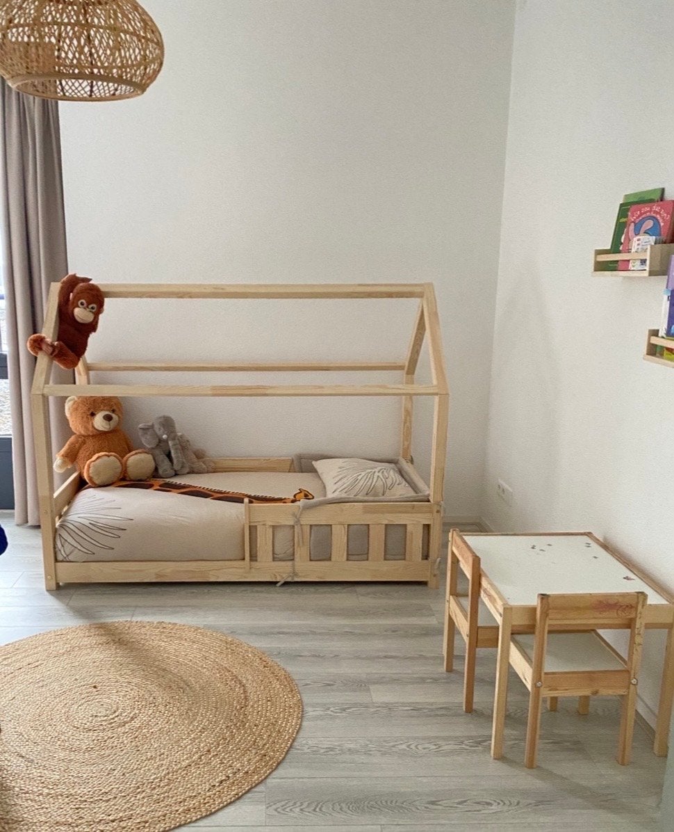 Petit Amelie Peuterbedhuisje 160x80, Ophalen, Gebruikt, 70 tot 85 cm, Matras