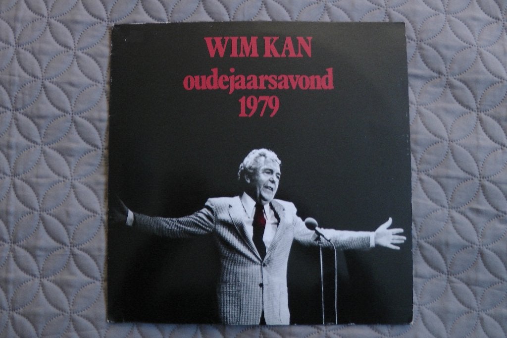 Wim Kan oudejaarsavond 1979, Cd's en Dvd's, Vinyl | Nederlandstalig, LP, Cabaret of Kleinkunst, Ophalen of Verzenden, Zo goed als nieuw
