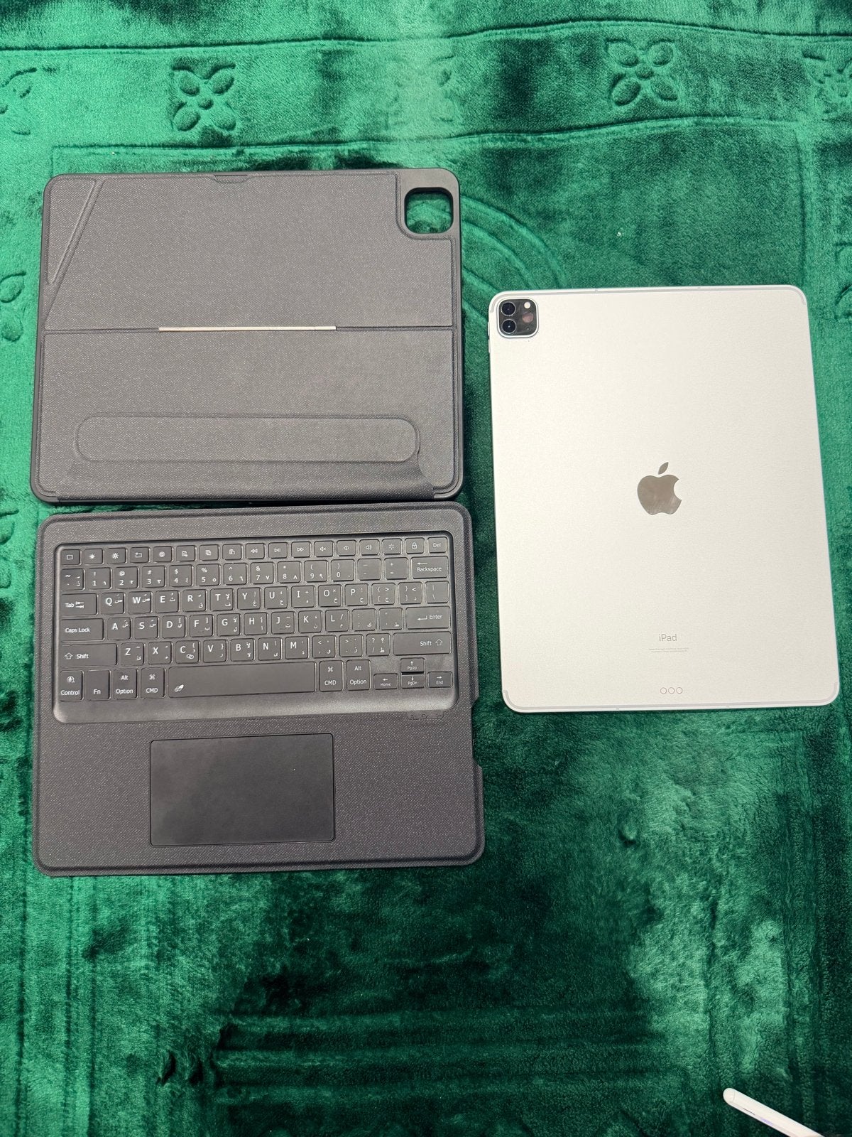iPad Pro 12.9" 1TB Cellular + Apple Pencil + Keyboard, Ophalen, 13 inch of meer, Zo goed als nieuw, Grijs