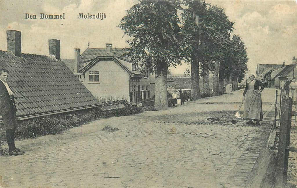 701-163-035 Den Bommel Molendijk, Verzamelen, Ansichtkaarten | Nederland, Zuid-Holland, Voor 1920, Verzenden