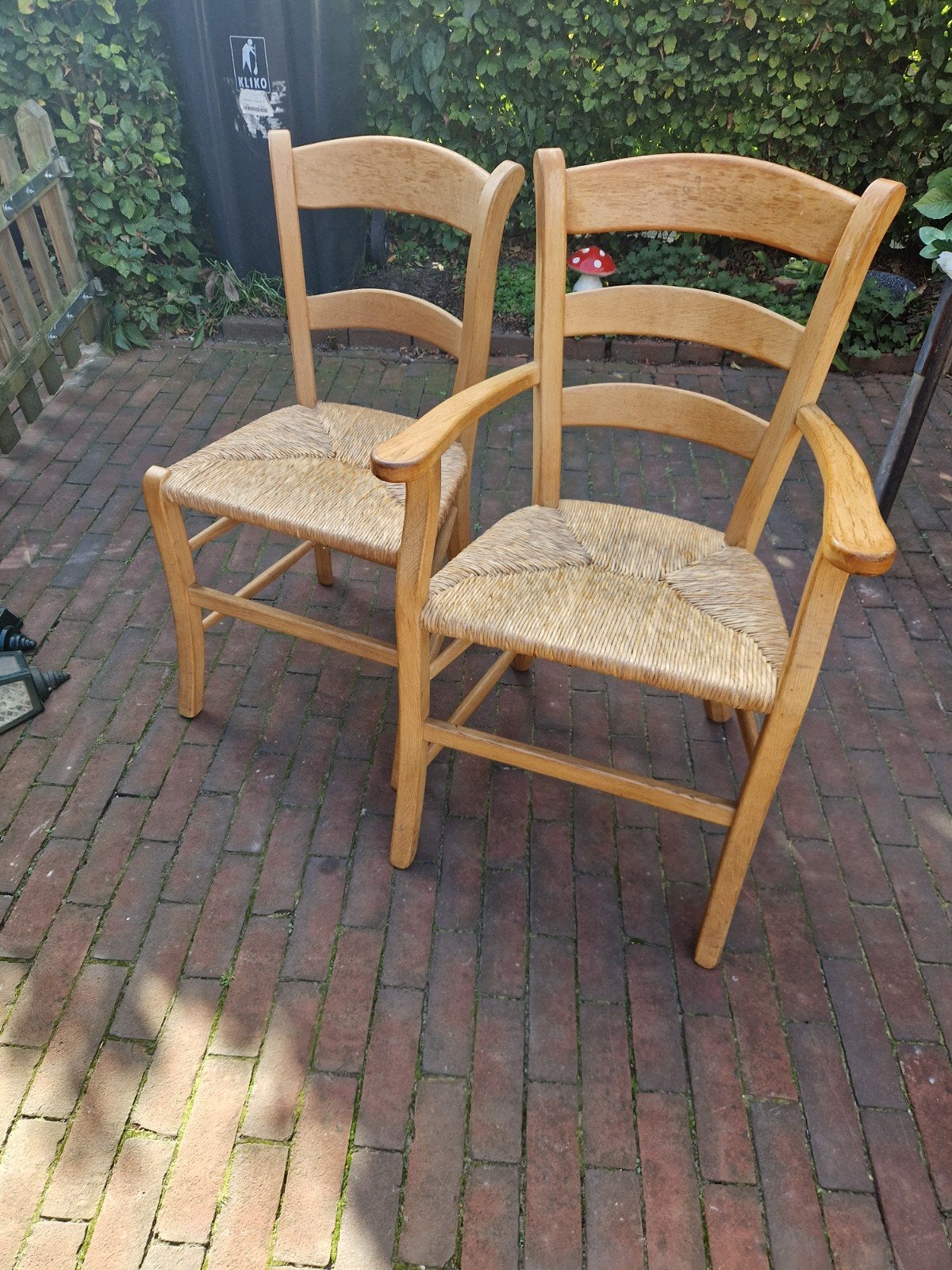 Landelijke stevige keukenstoelen 4x, Ophalen, Vier