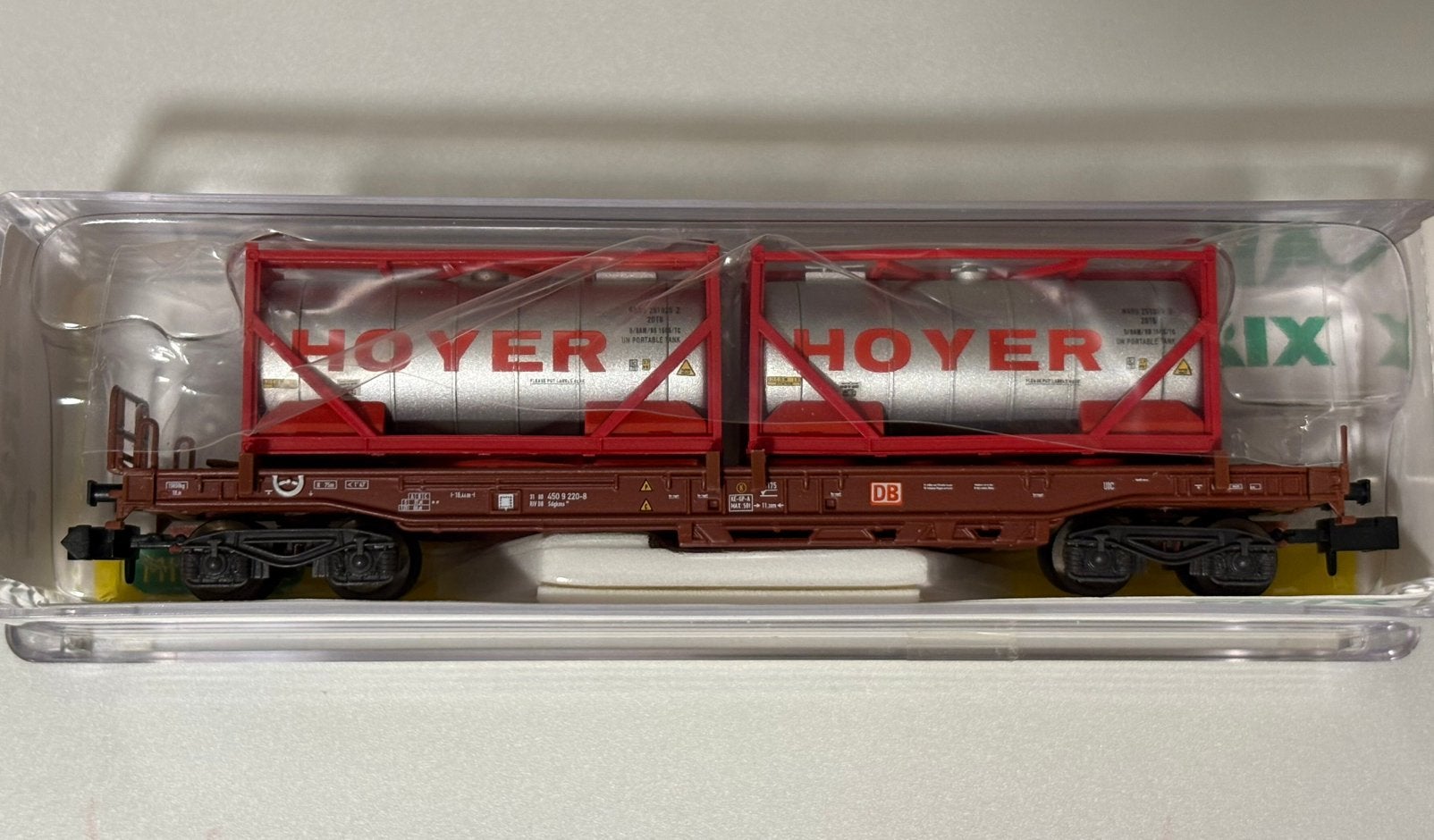 Minitrix 15257-02, Container wagon met 2 Hoyer tanks. Nieuw!, Gelijkstroom, Trix, Ophalen of Verzenden, Nieuw