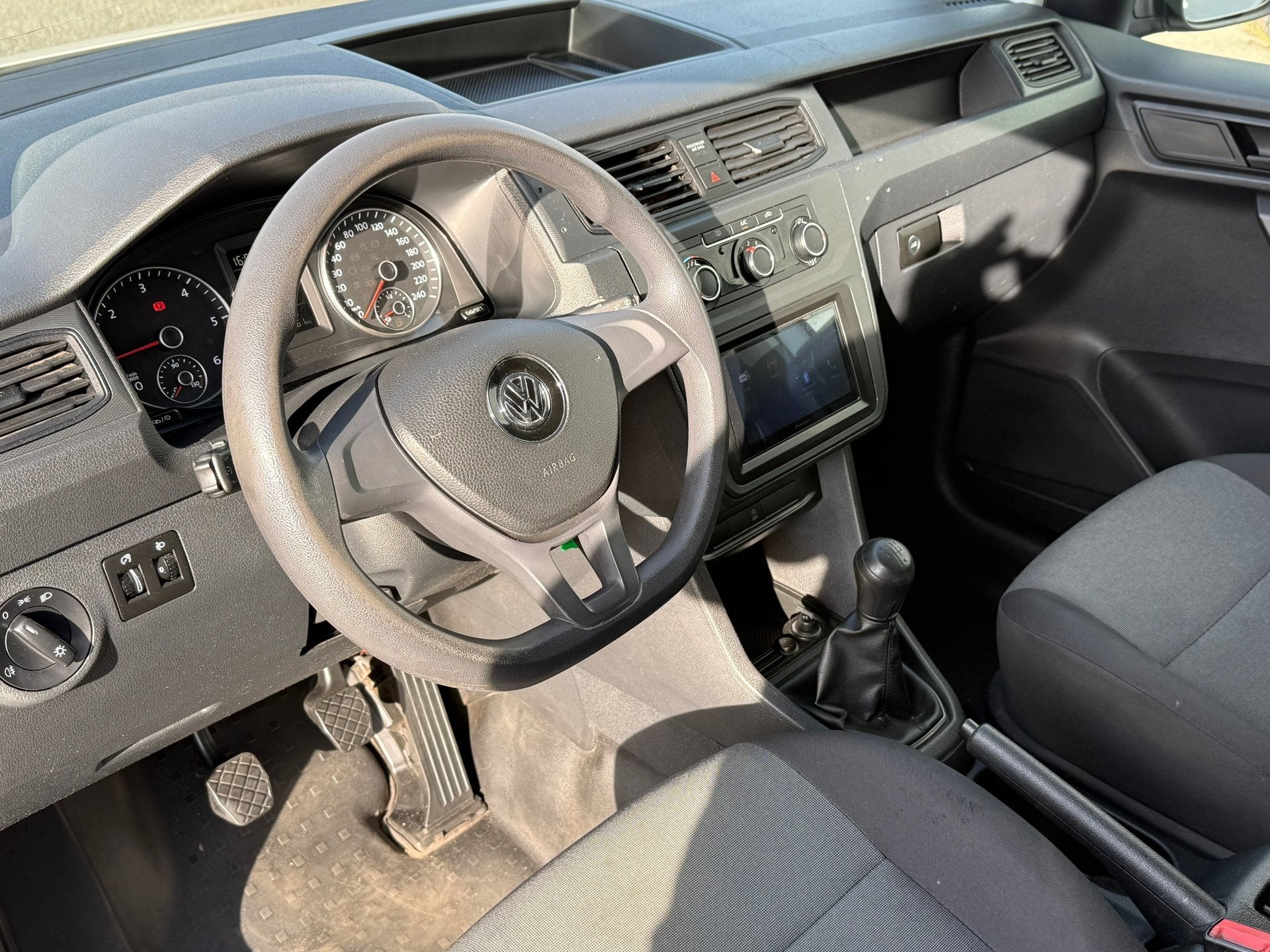 Volkswagen Caddy 2.0 TDI L1H1 BMT Economy Bluetooth | Zijsch, Gebruikt, 4 cilinders, Volkswagen, Wit
