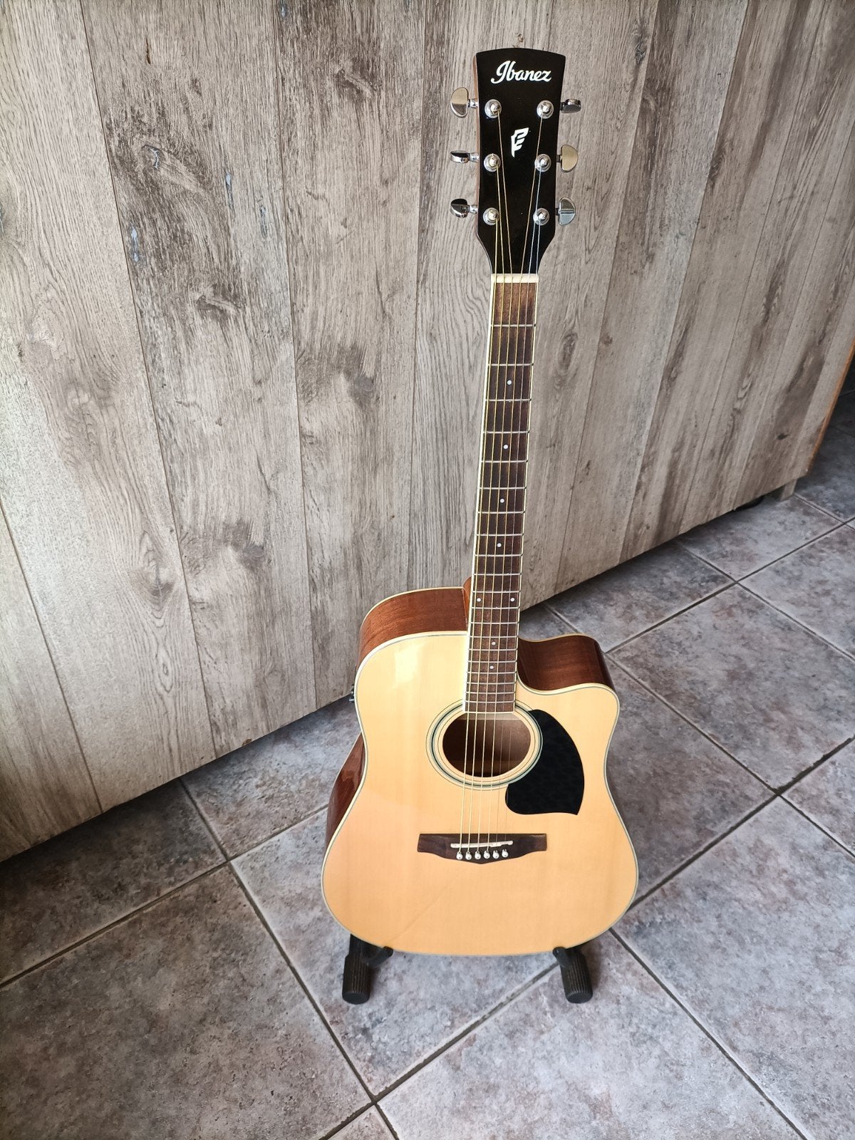 Ibanez PF15ECE-NT Semi-akoestische gitaar met nieuwe snaren, Ophalen of Verzenden