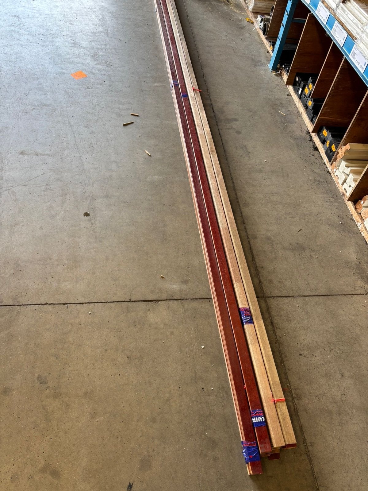 Hardhouten plint recht 9x45 gevingerlast 4900mm, Ophalen, Nieuw