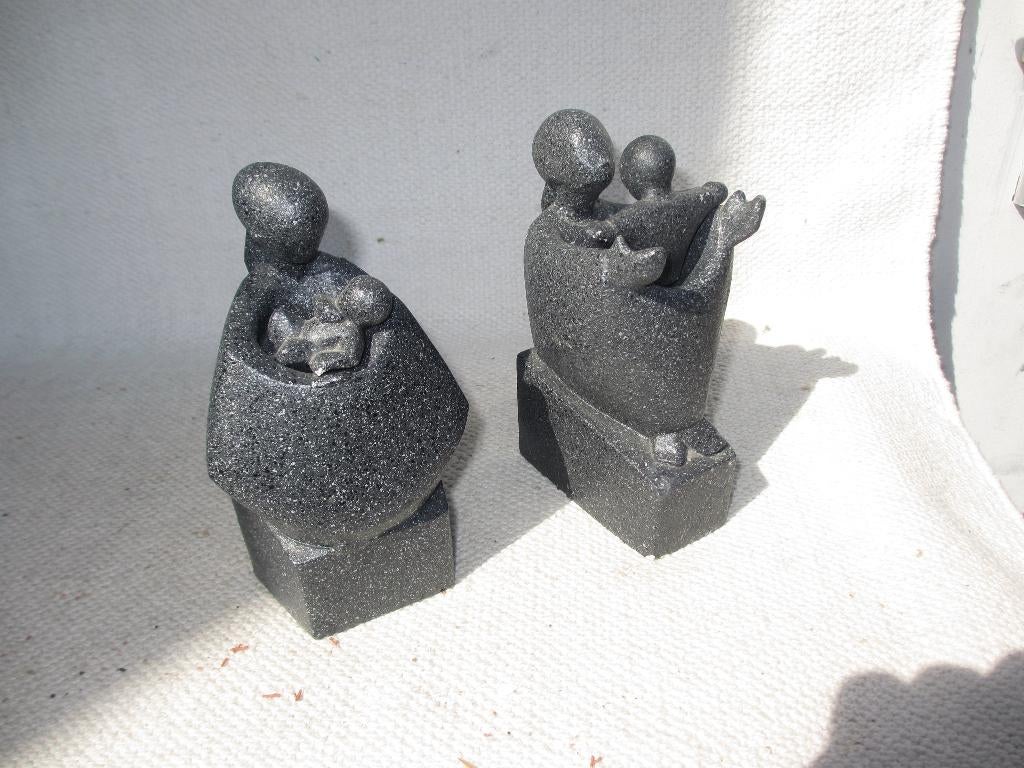 Twee beeldjes ROS Design Parastone moeder met kind, Verzamelen, Beelden en Beeldjes, Ophalen of Verzenden, Zo goed als nieuw, Mens