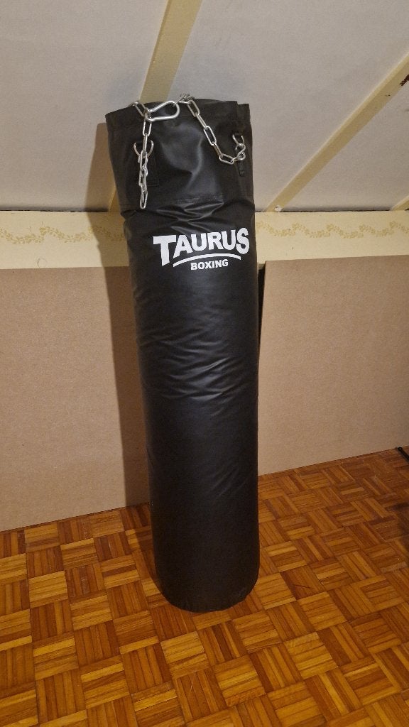 Taurus bokszak 150cm, Ophalen, Zo goed als nieuw, Bokszak